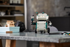 51515 Robot Inventor Announce 14