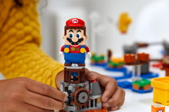 2020-11-17 LEGO Super Mario Announce 06