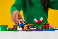 2020-11-17 LEGO Super Mario Announce 15