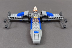 75297 Resistance X-Wing Review 03