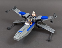 75297 Resistance X-Wing Review 09